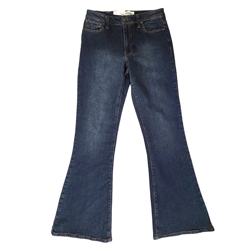 [RSQ] Women’s Dark Wash Low Rise Flare Jeans - Picture 5 of 6